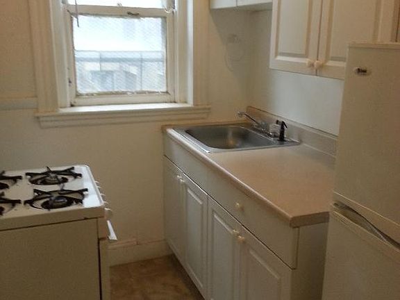 2nd image of 1450 Commonwealth Ave APT 9J