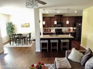 4016 Lake Manor Way, Atlanta, GA 30349