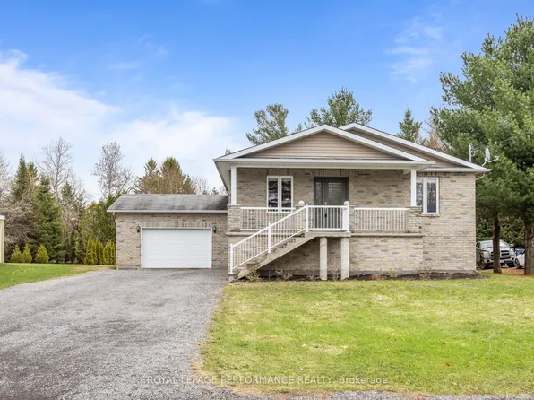 14 Maria St, Casselman, ON K0A 1M0