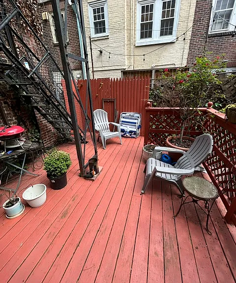 2131 Locust St #1W — Photo 11