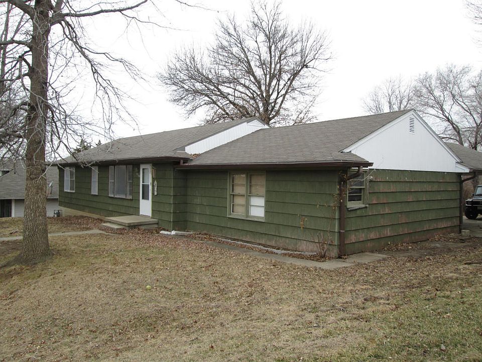1st image of 2909 Sylvanie St