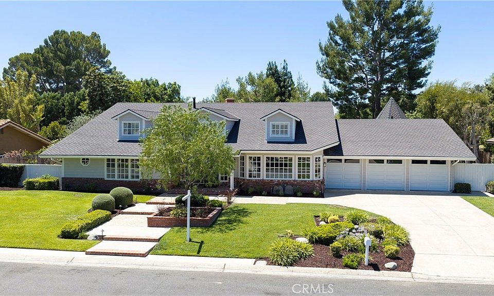 1st image of 9761 Eastwood Cir