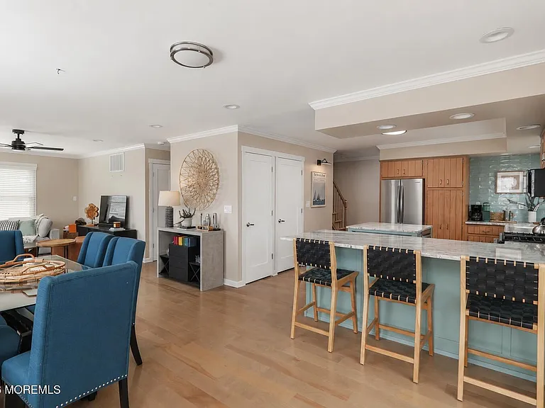 447 Tunney Ave — Photo 12