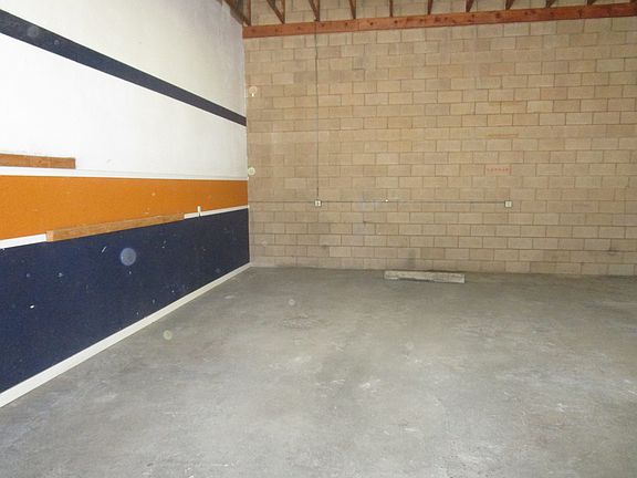 5th image of 801 S Gateway Dr Ste D