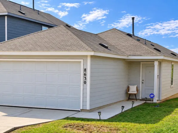 8630 Astral Pl, San Antonio, TX 78252