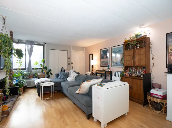 2225 N Halsted St, Chicago, IL