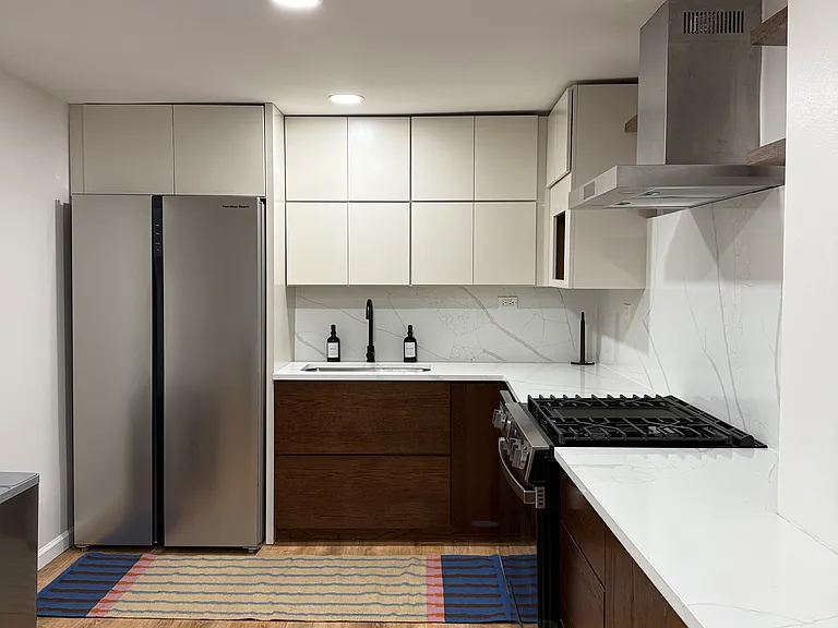 40 Jay St — Photo 1