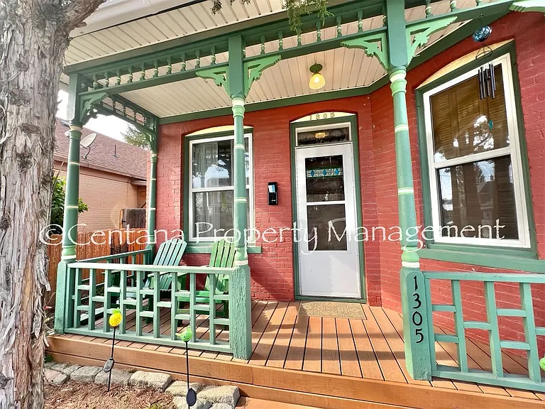 1305 E 2nd St — Photo 4