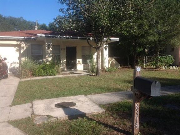 2nd image of 8318 Oleander Ln