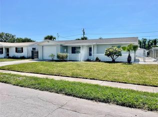 1327 Honor Dr, Holiday, FL 34690