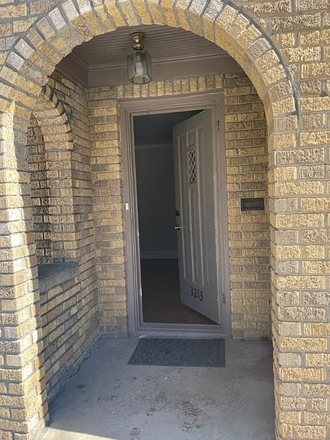 1st image of 3213 Greene Ave APT N