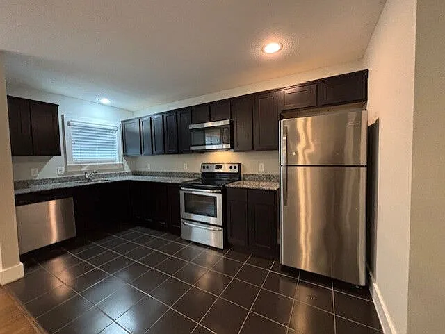Jackson Apartments — Photo 3