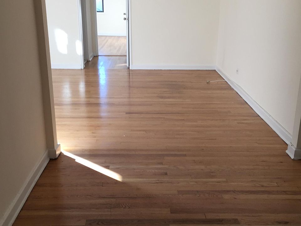 2nd image of 8205 134th St