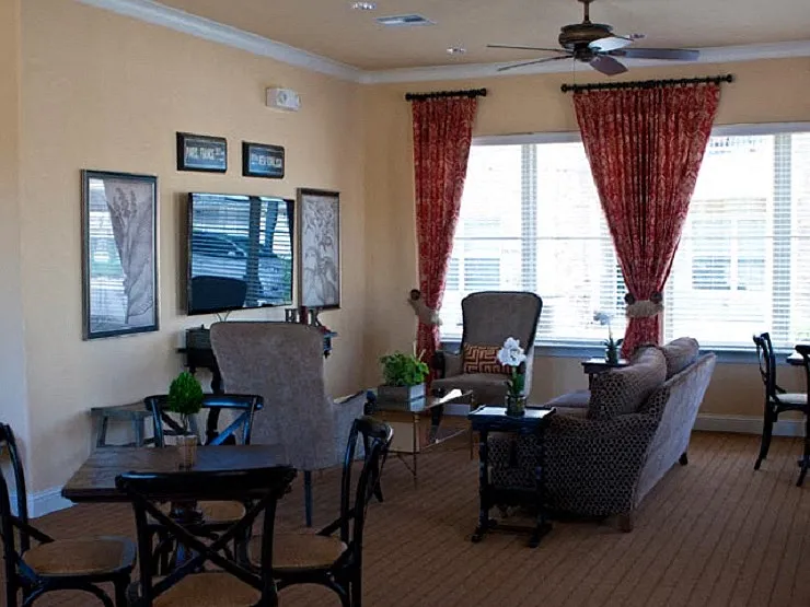 The Reserve Apartments — Photo 18