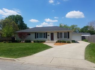 1109 Krings Ln, Joliet, IL 60435