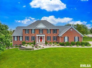 4904 N Deermeadow Dr, Peoria, IL
