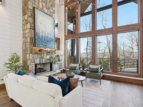 4th image of 4474 Twiggs Rd