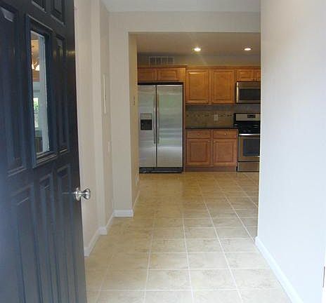 5th image of 17586 Oriole Dr