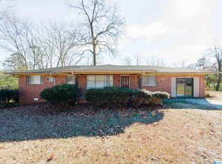 941 Hickory Dr, Birmingham, AL 35215