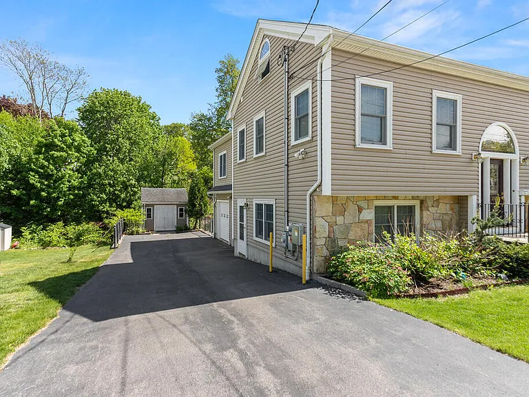 296 College Farm Rd — Photo 3