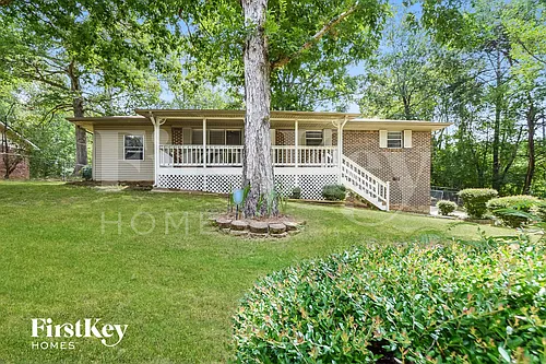 1207 7th Ave Photo 1