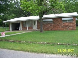 310 N H St, Quinton, OK 74561