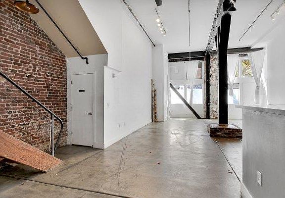 5th image of 81 Langton St Unit 3