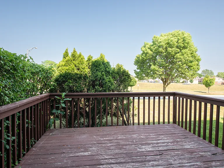 889 Heatherbrook Ct — Photo 18