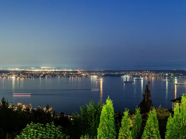 2336 Kadlec Ct, West Vancouver, BC V7S 3K3