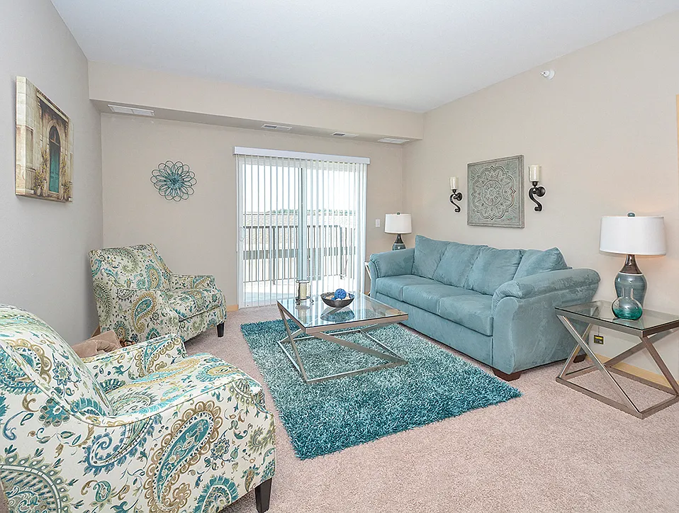 Sundance Apartments — Photo 2