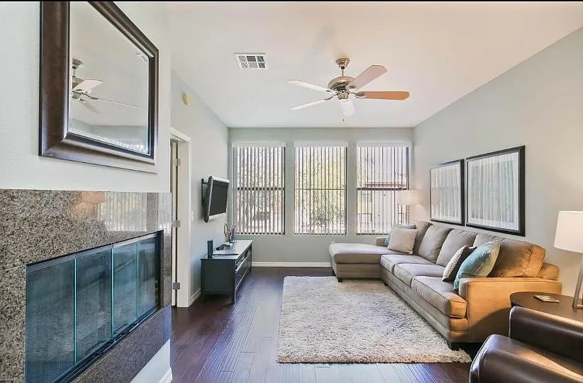 6900 E Princess Dr — Photo 2