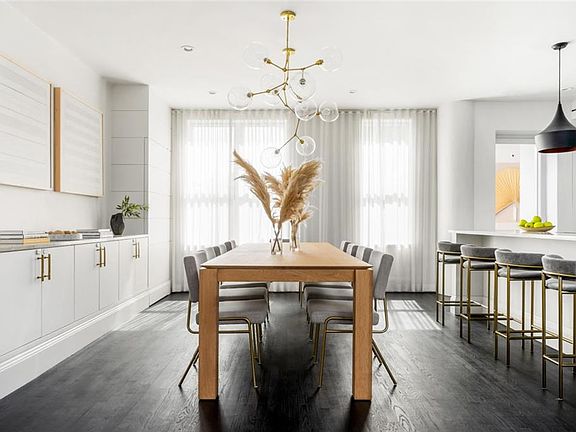 3rd image of 43 5th Ave #Penthouse 11w