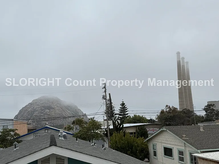1156 Market Ave #A — Photo 8