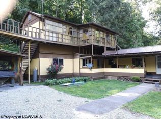 1024 Wentz Ford Rd, Buckhannon, WV 26201