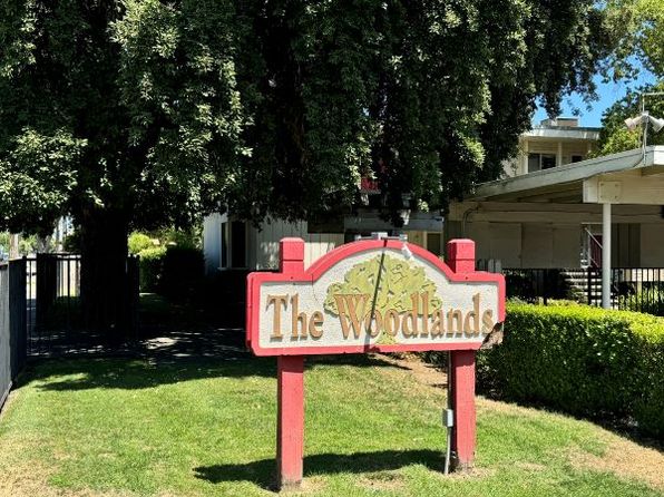 4854 E Tulare Ave APT 206