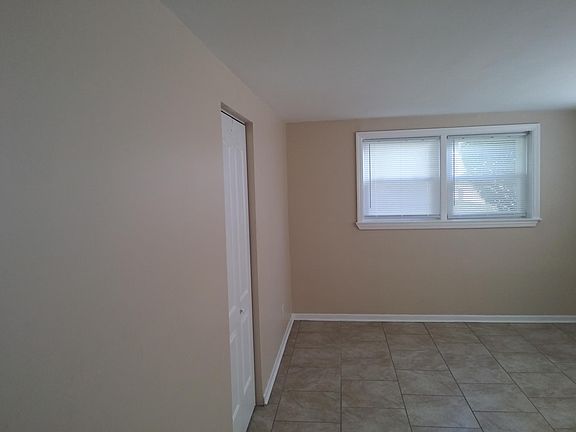 2nd image of 810 S 19th Ave #Ge
