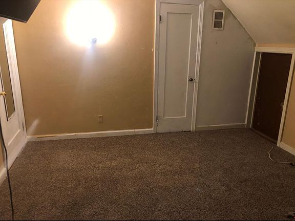 4th image of 175 Weston Ave