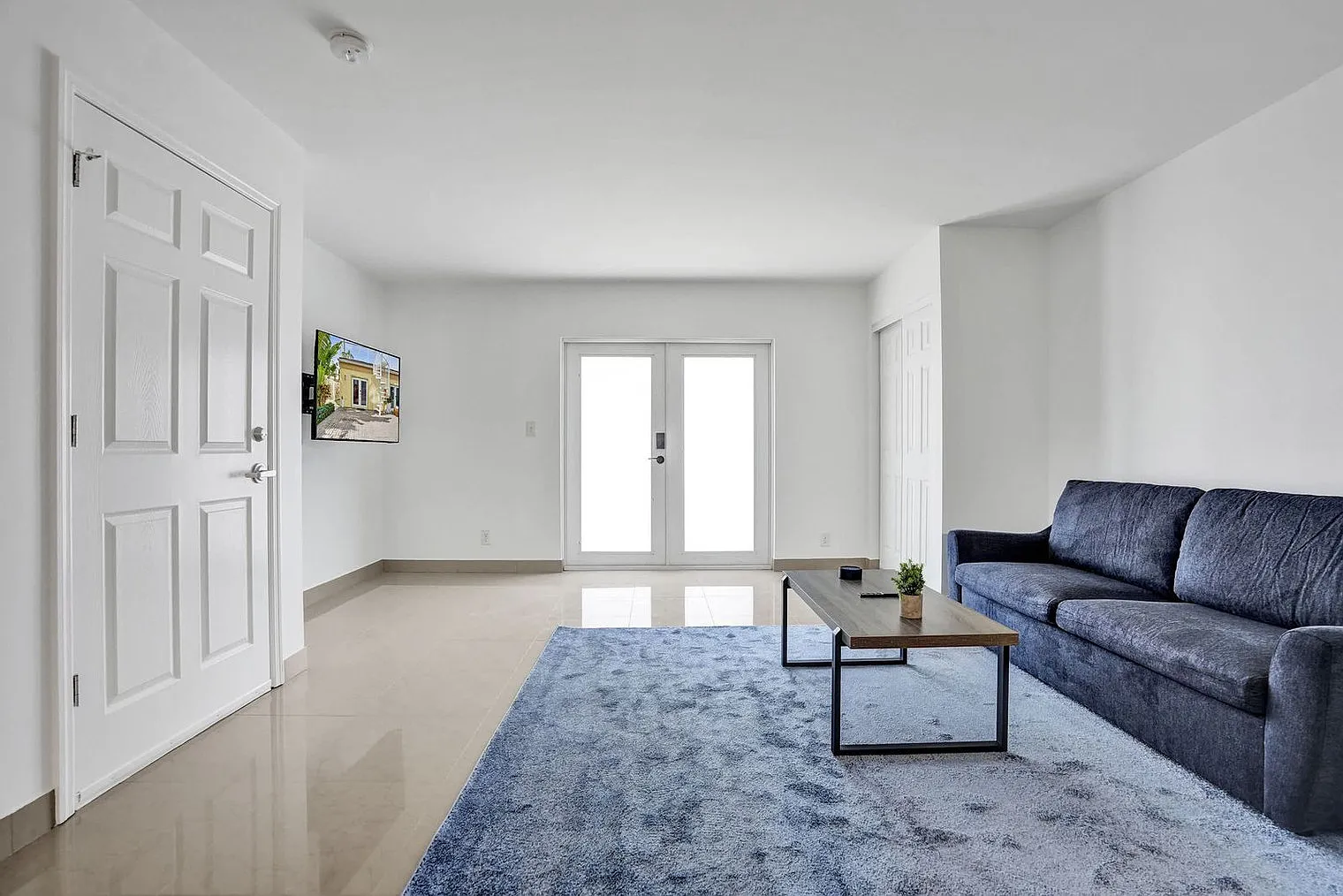 1 bed, 1.0 bath, $1,992 — Photo 3