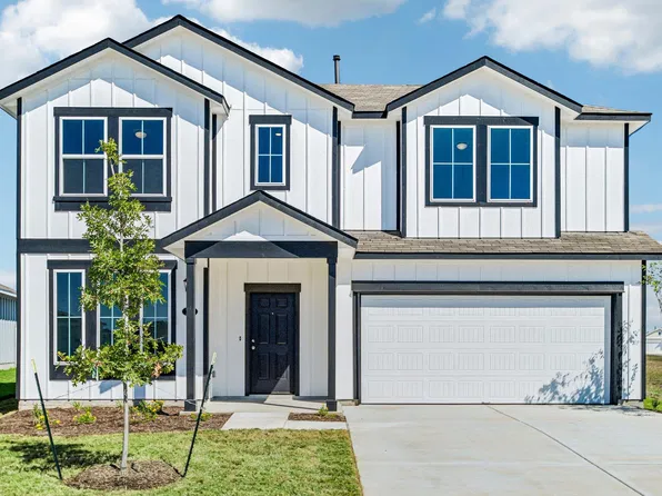 110 Desperado St, Kyle, TX 78640