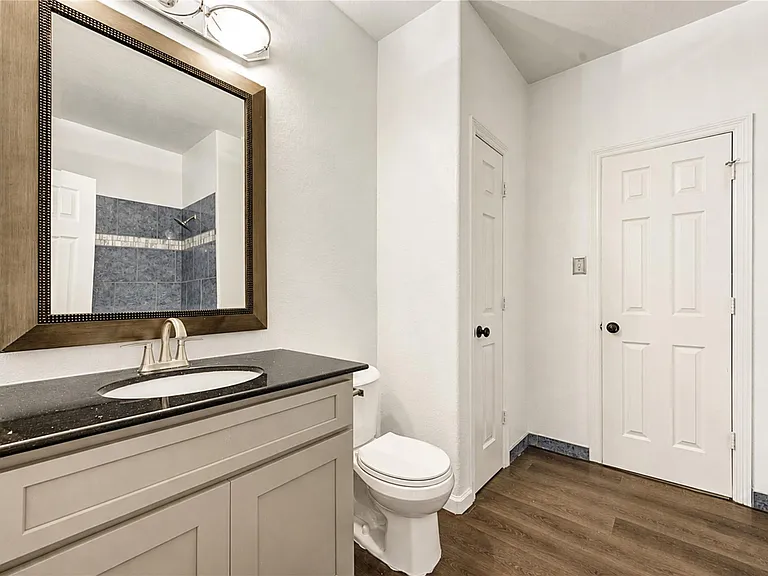 17415 Elverson Oaks Dr — Photo 7