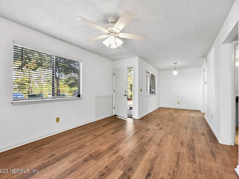 3604 Morton St #1 — Photo 30
