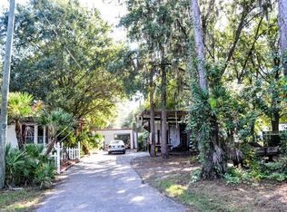 1914 33rd St SE, Ruskin, FL 33570