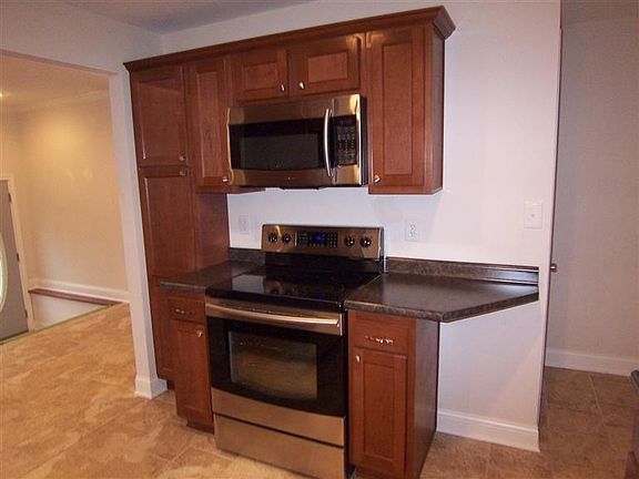 5th image of 7885 Christine Ave