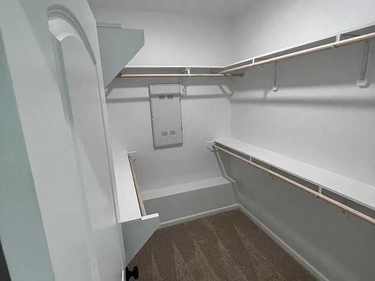 307 Grassy Meadows Ln — Photo 30