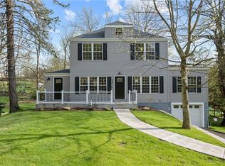 2611 Broad St, Bethel Park, PA 15102
