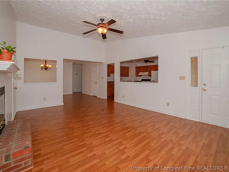 6440 Brookshire St — Photo 17