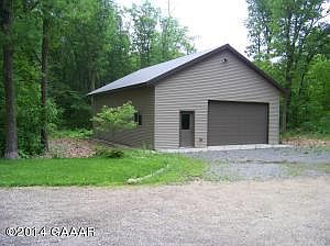 3rd image of 421 Woodsmen Dr NE