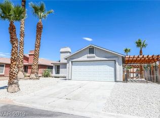 3742 Glow Dr, Las Vegas, NV 89115