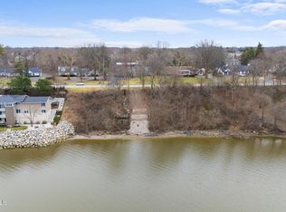 28819 E River Rd, Perrysburg, OH 43551