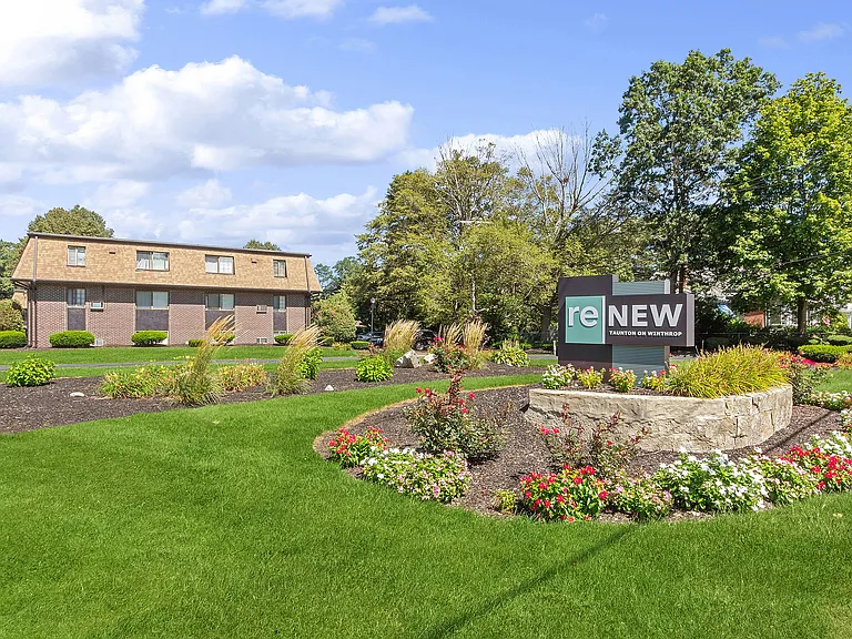 ReNew Taunton Apartment Collection — Photo 24